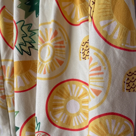 Girls dress - Picture 3 of 4